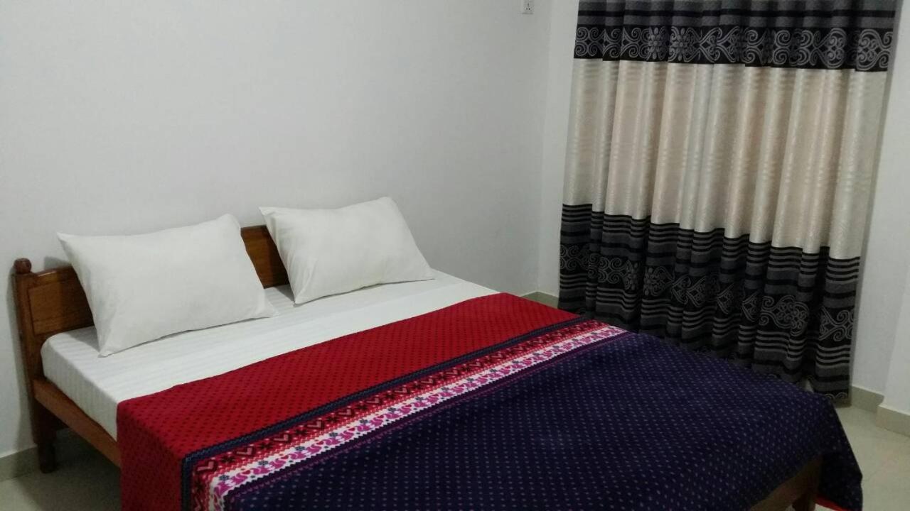 Tea Breeze Motel Nallathanniya Εξωτερικό φωτογραφία
