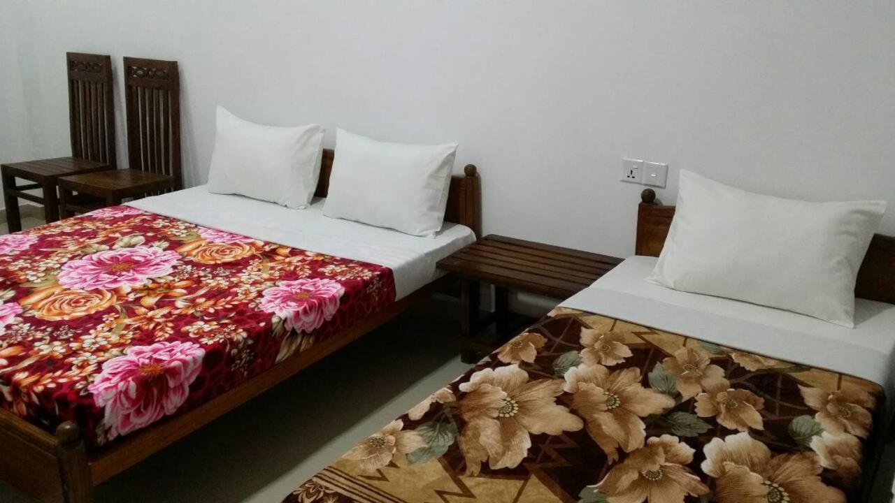 Tea Breeze Motel Nallathanniya Εξωτερικό φωτογραφία